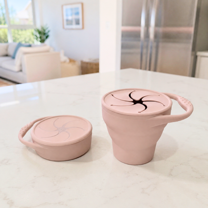 Snuglie™ SnackPop Collapsible Snack Cup